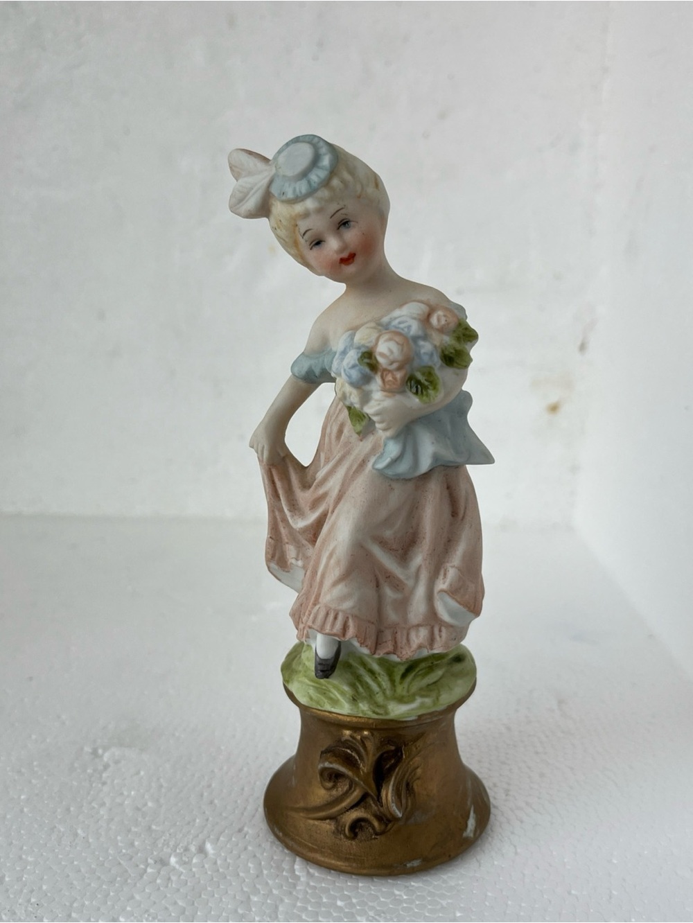 VTG Ardalt Lenwile China Porcelain Japan Girl Flower Bouquet Figurine #7858